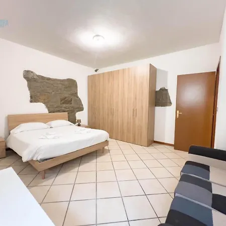 San Maurizio 9 Tirabora Short Rent Apartamento